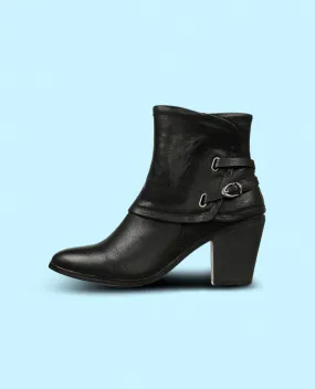 Baretraps Kacey Cuffed Bootie