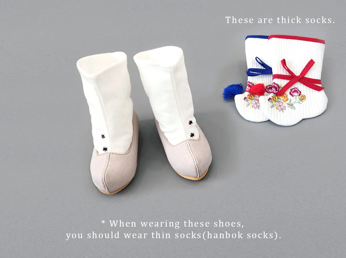 Traditional Baby Boy Hanbok Shoes in Ivory & Black